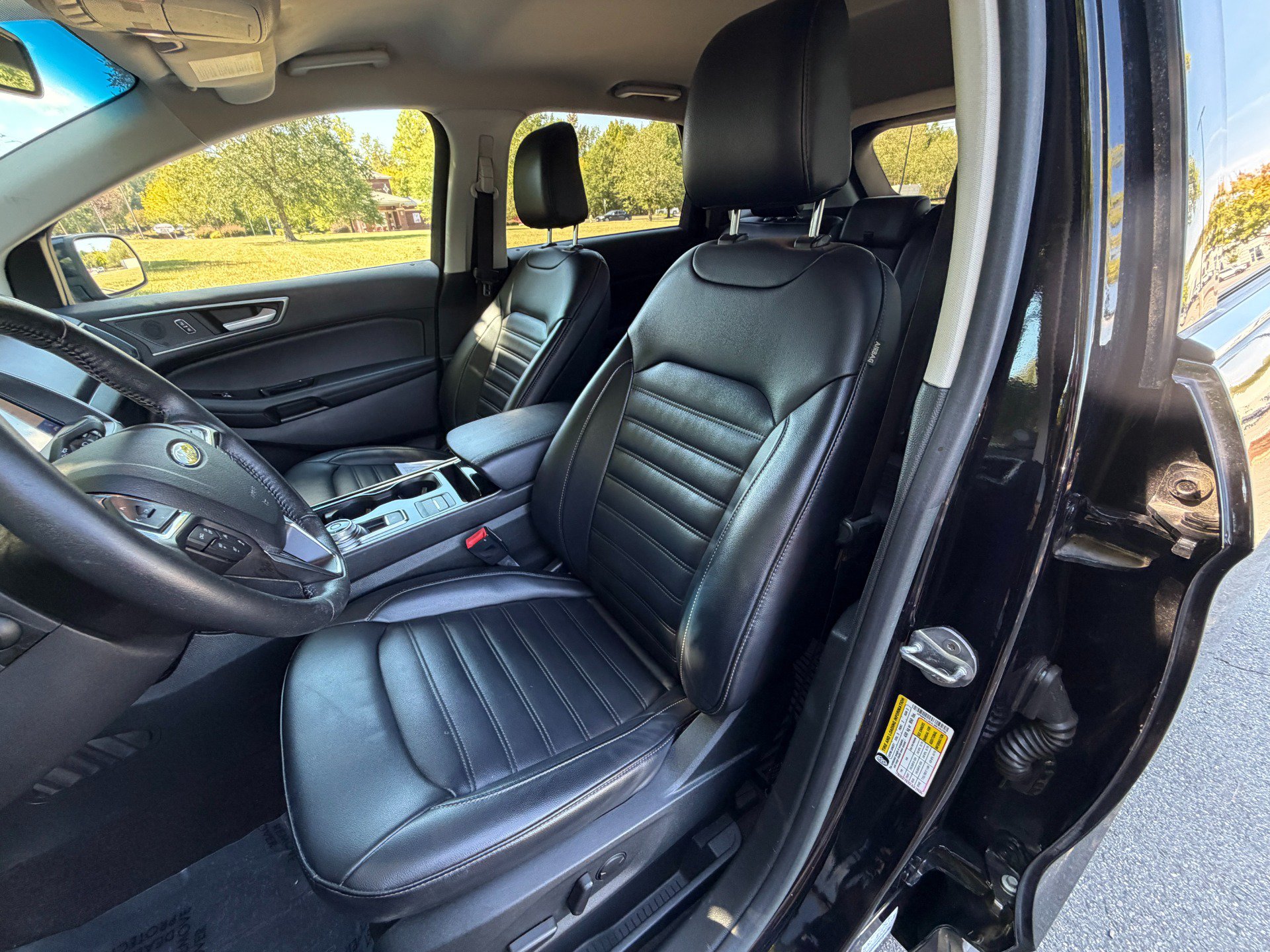 Used 2020 Ford Edge SEL w/ Convenience Package FWD image 29
