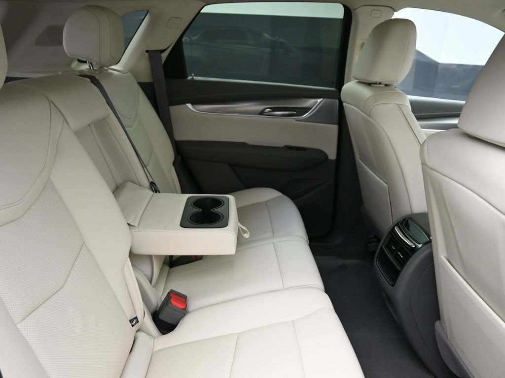 New 2026 Cadillac XT5 Premium Luxury w/ Driver Assist Package FWD image 19