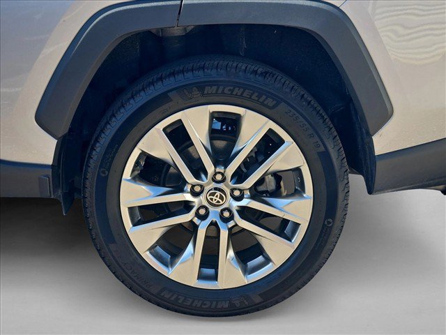 Used 2022 Toyota RAV4 Limited w/ Limited Grade Weather Package FWD image 24