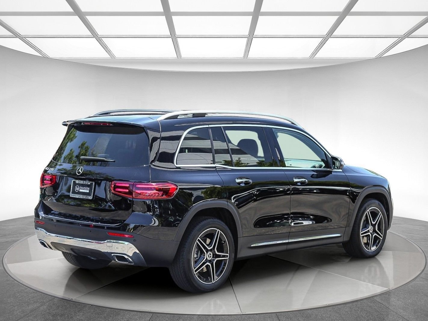 Certified 2026 Mercedes-Benz GLB 250 image 4