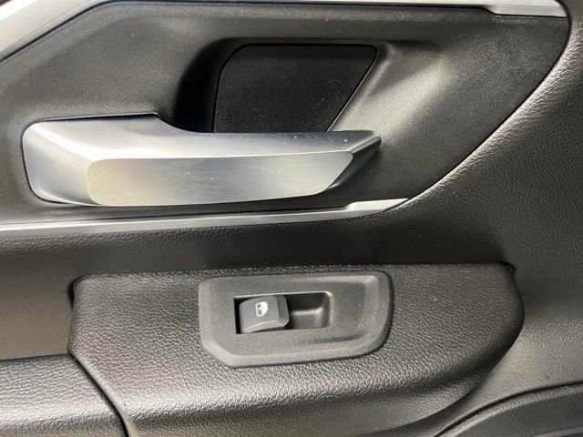 Used 2025 RAM 1500 Big Horn AWD/4WD image 39