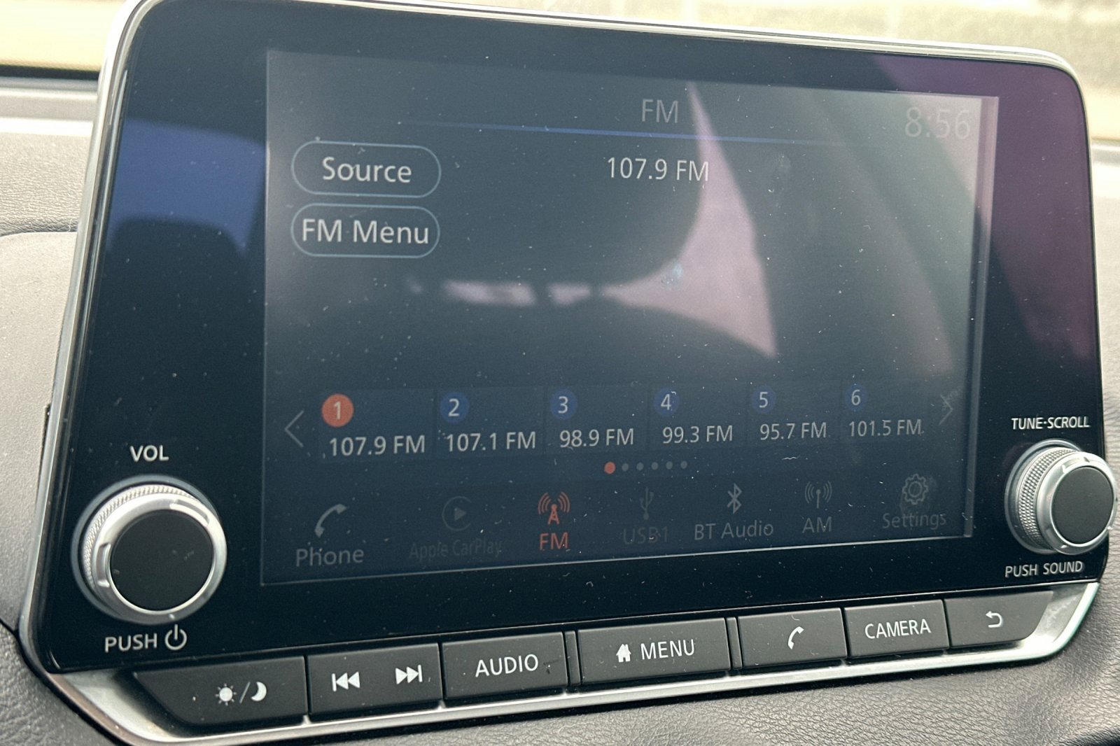 Used 2024 Nissan Sentra SV image 25