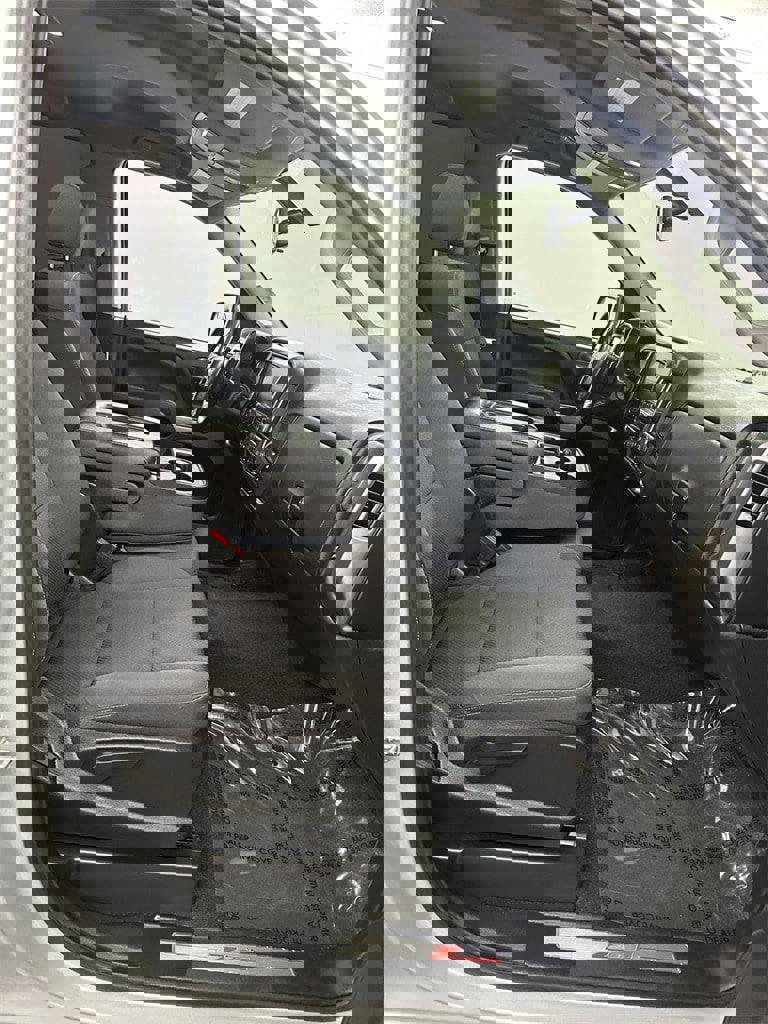 Used 2018 Chevrolet Silverado 1500 LT w/ All Star Edition image 34