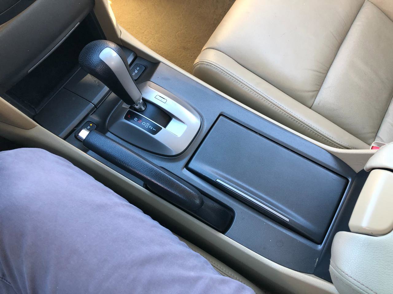 Used 2012 Honda Accord EX-L image 18