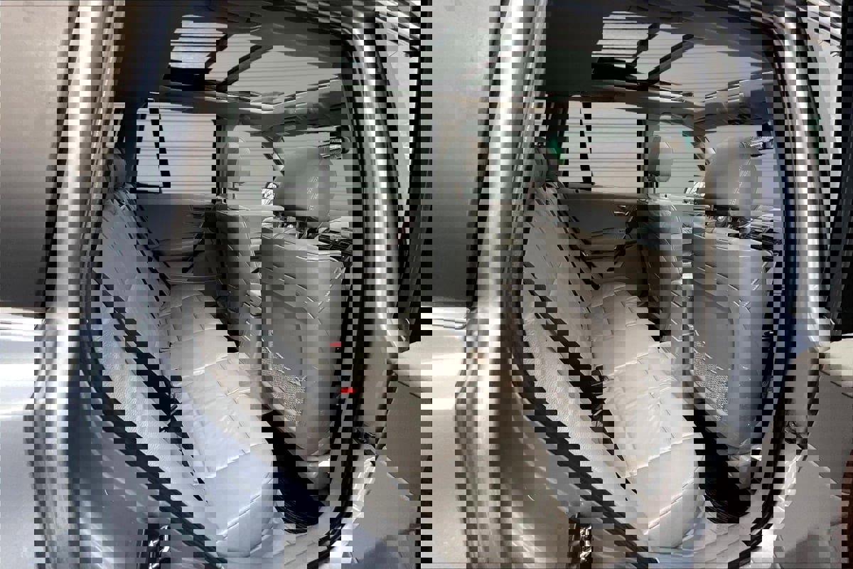 Used 2006 BMW X3 3.0i image 24