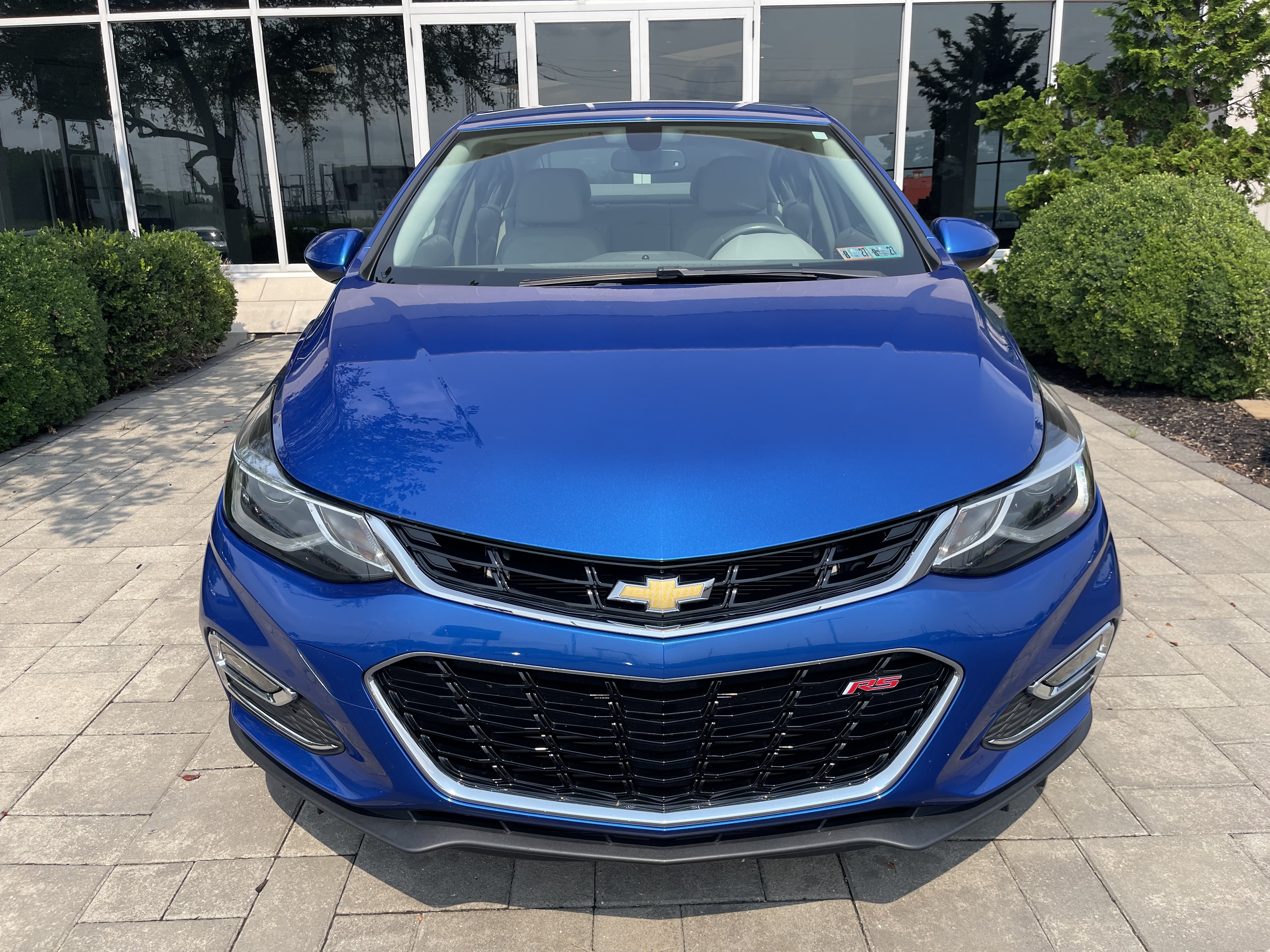 Used 2017 Chevrolet Cruze Premier w/ RS Package FWD image 2