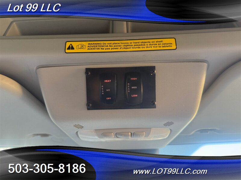 Used 2018 Ford Transit 250 148 Medium Roof RWD image 26