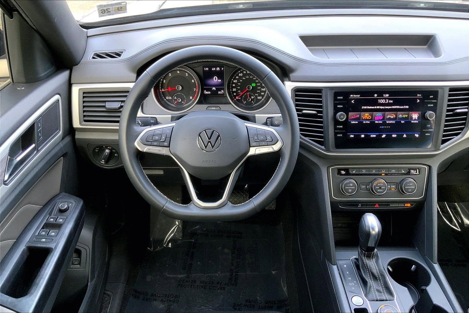 Used 2021 Volkswagen Atlas Cross Sport SE image 5