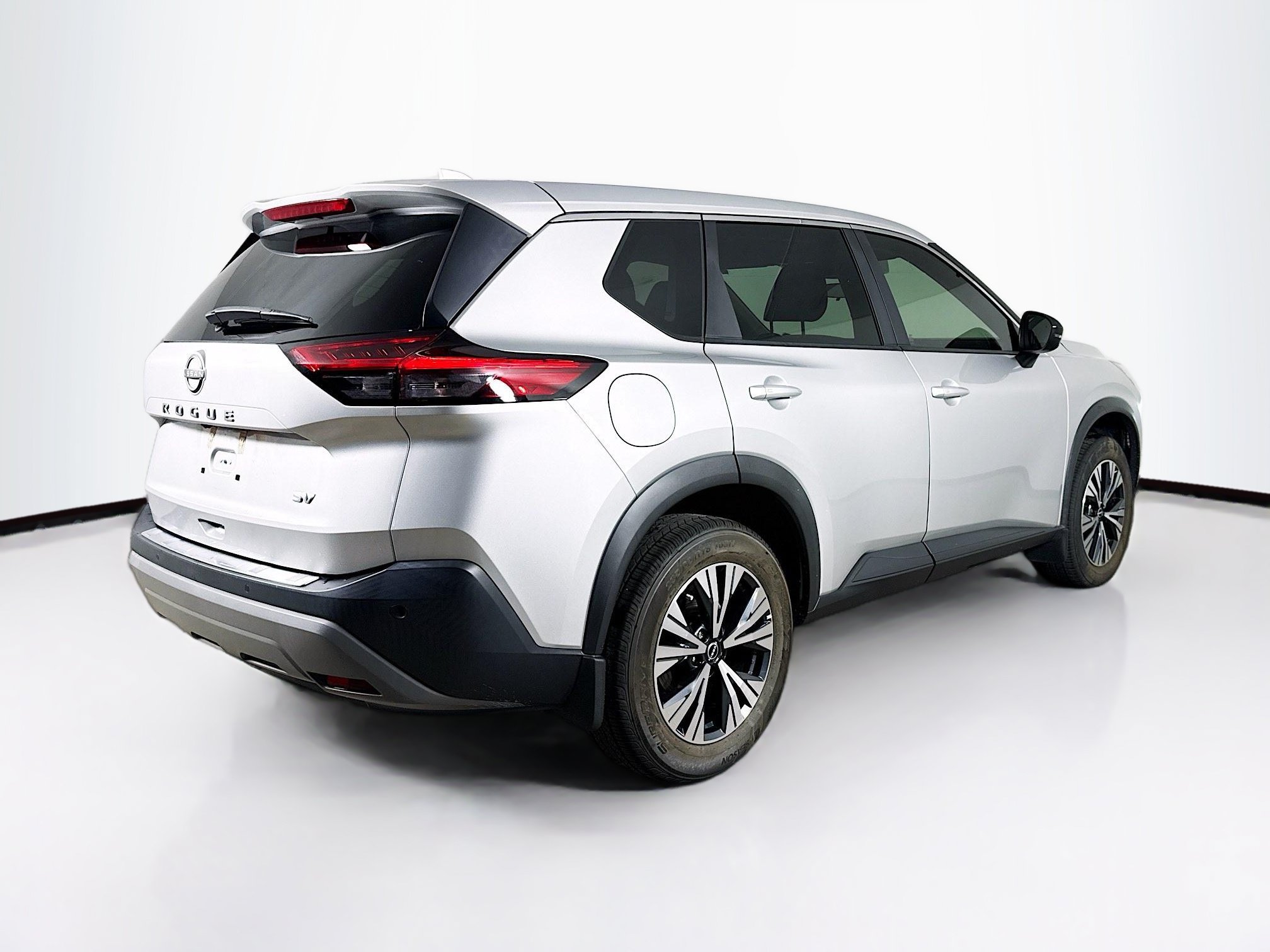 Used 2023 Nissan Rogue SV FWD image 30