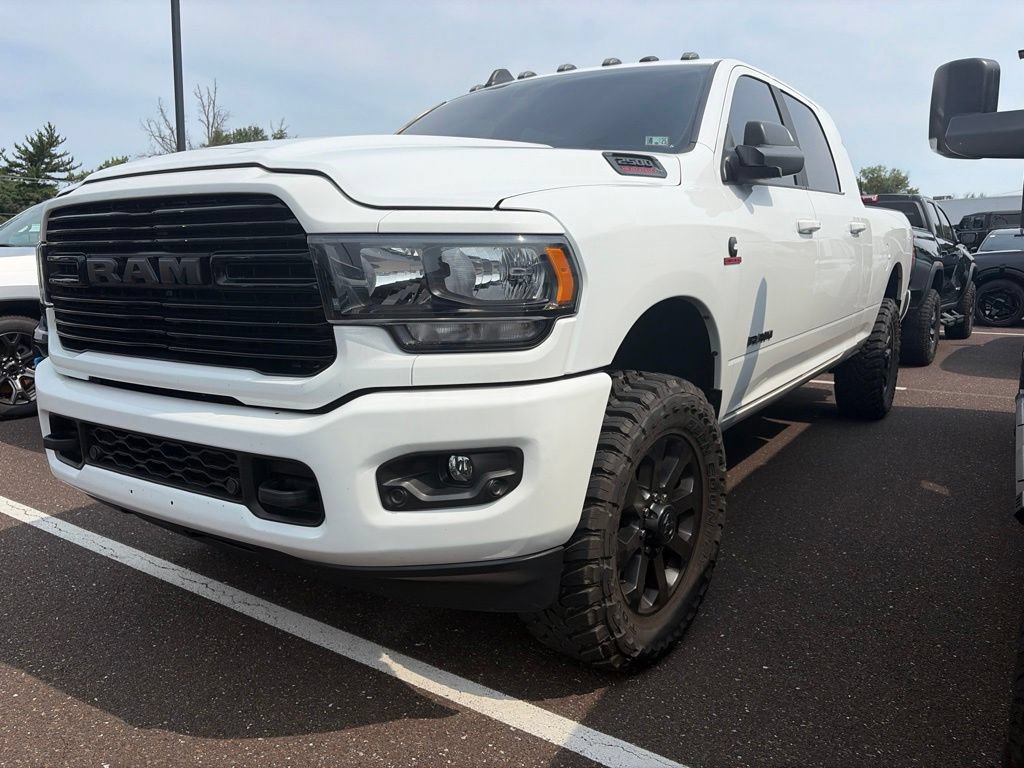 Used 2021 RAM 2500 Big Horn w/ Night Edition AWD/4WD image 3