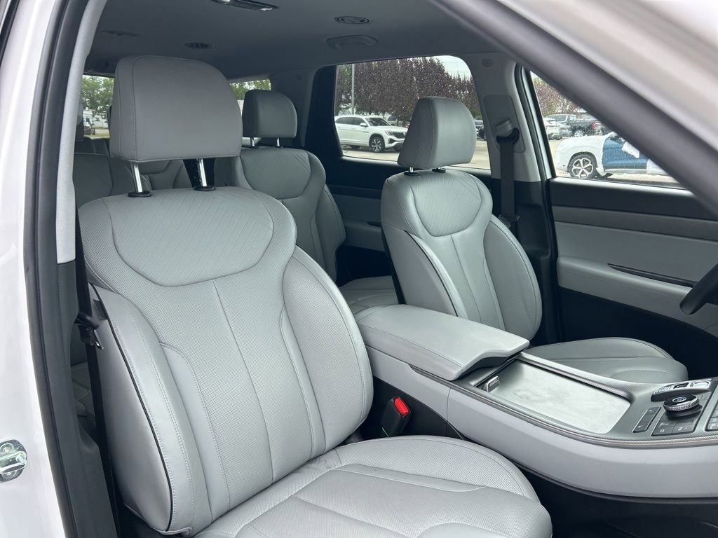 Used 2024 Hyundai Palisade SEL FWD image 44