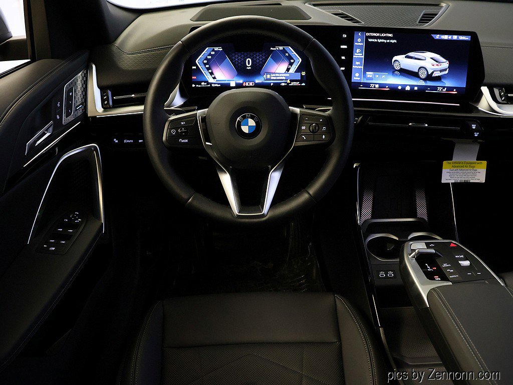 New 2025 BMW X2 xDrive28i w/ Premium Package image 15