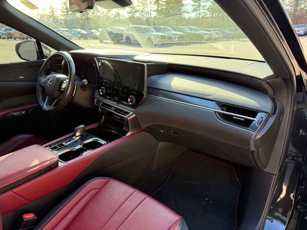 Used 2024 Lexus RX 350 F Sport w/ Convenience Package image 31