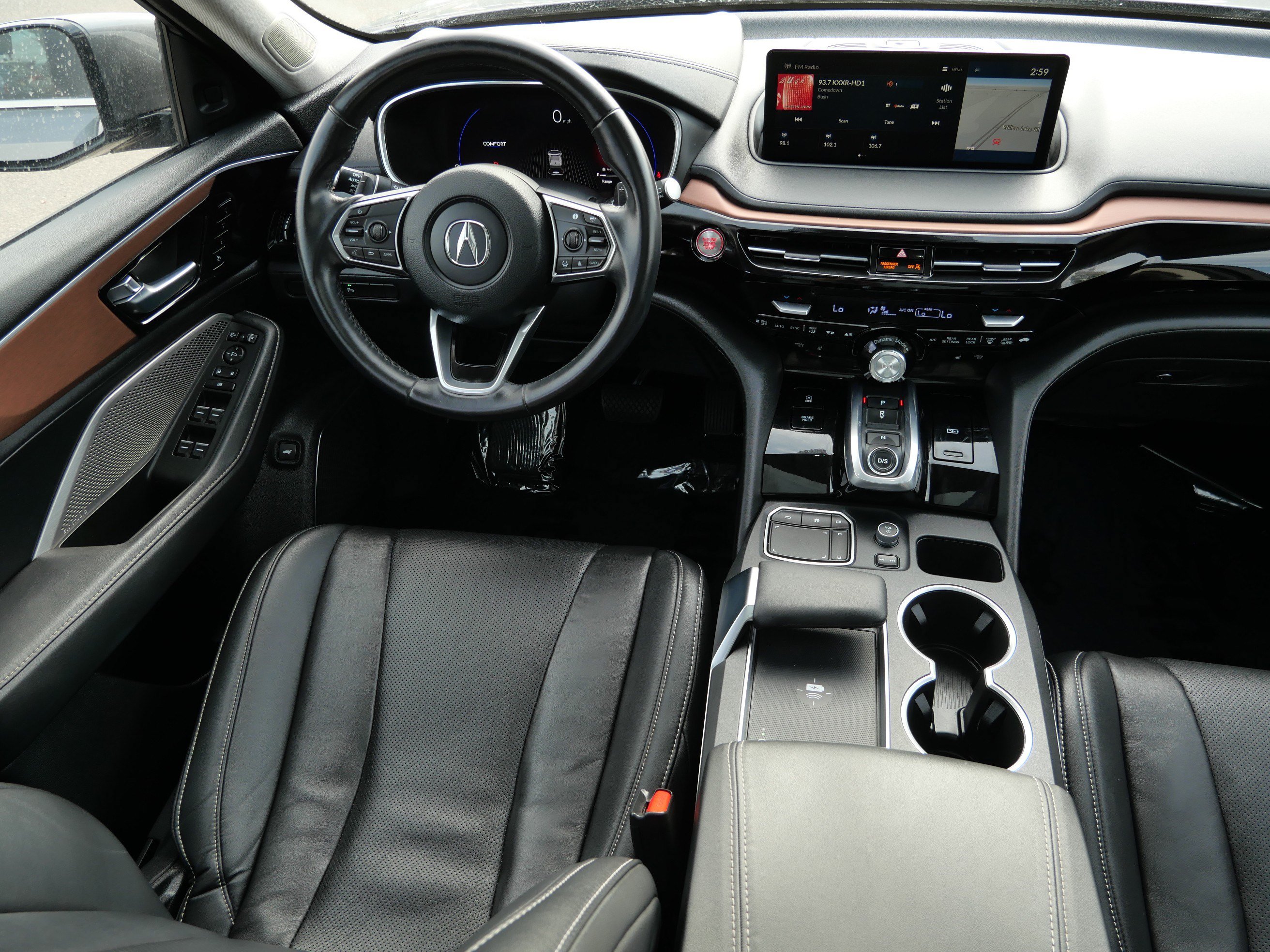 Used 2022 Acura MDX w/ Technology Package AWD/4WD image 19