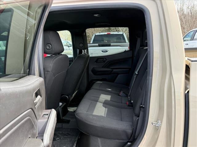 Used 2023 Chevrolet Colorado W/T image 13