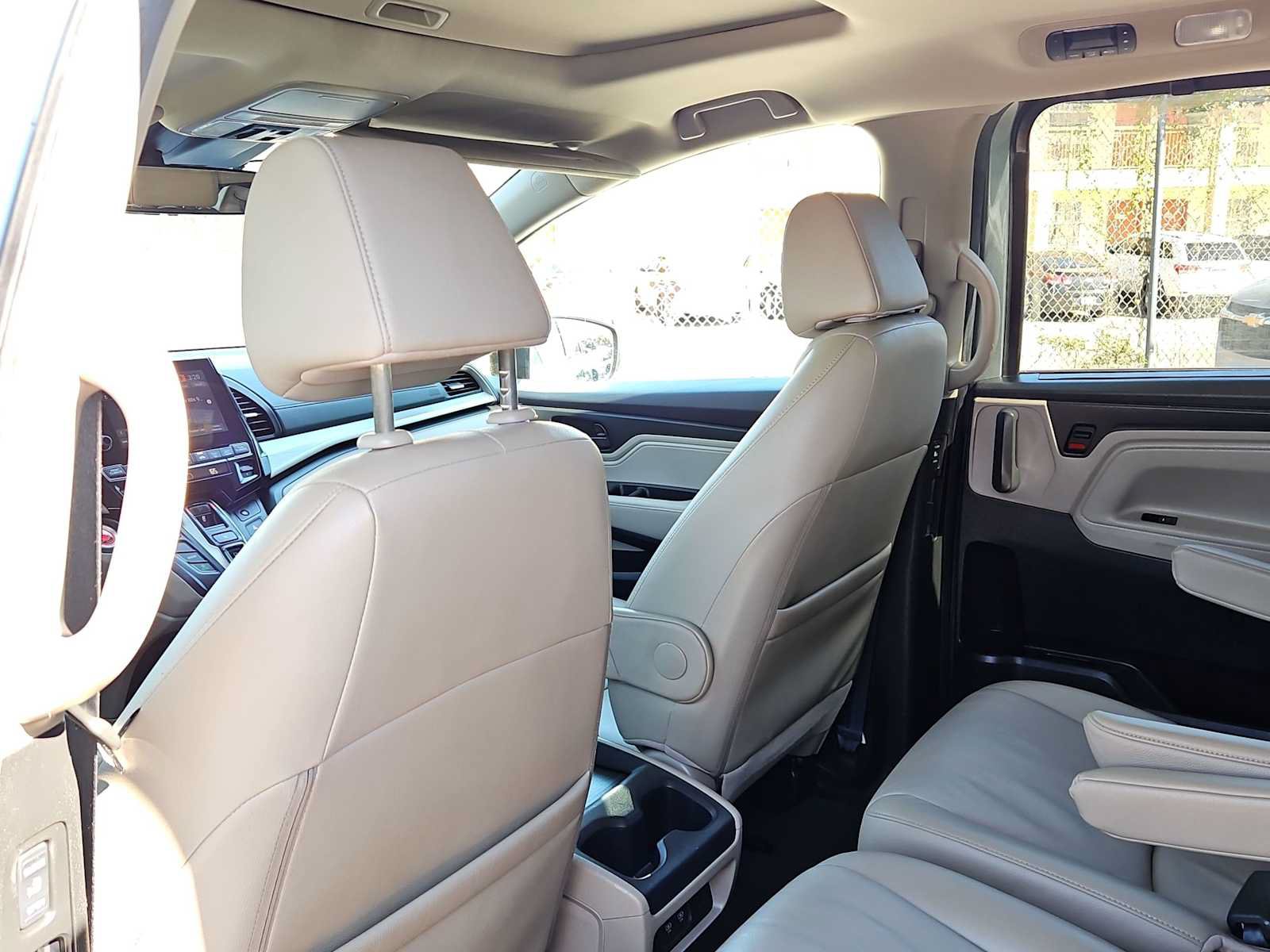 Used 2018 Honda Odyssey EX-L image 14