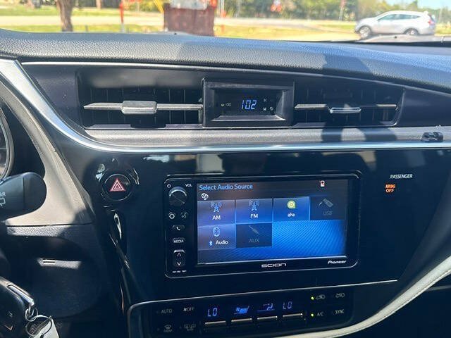 Used 2016 Scion iM FWD image 12