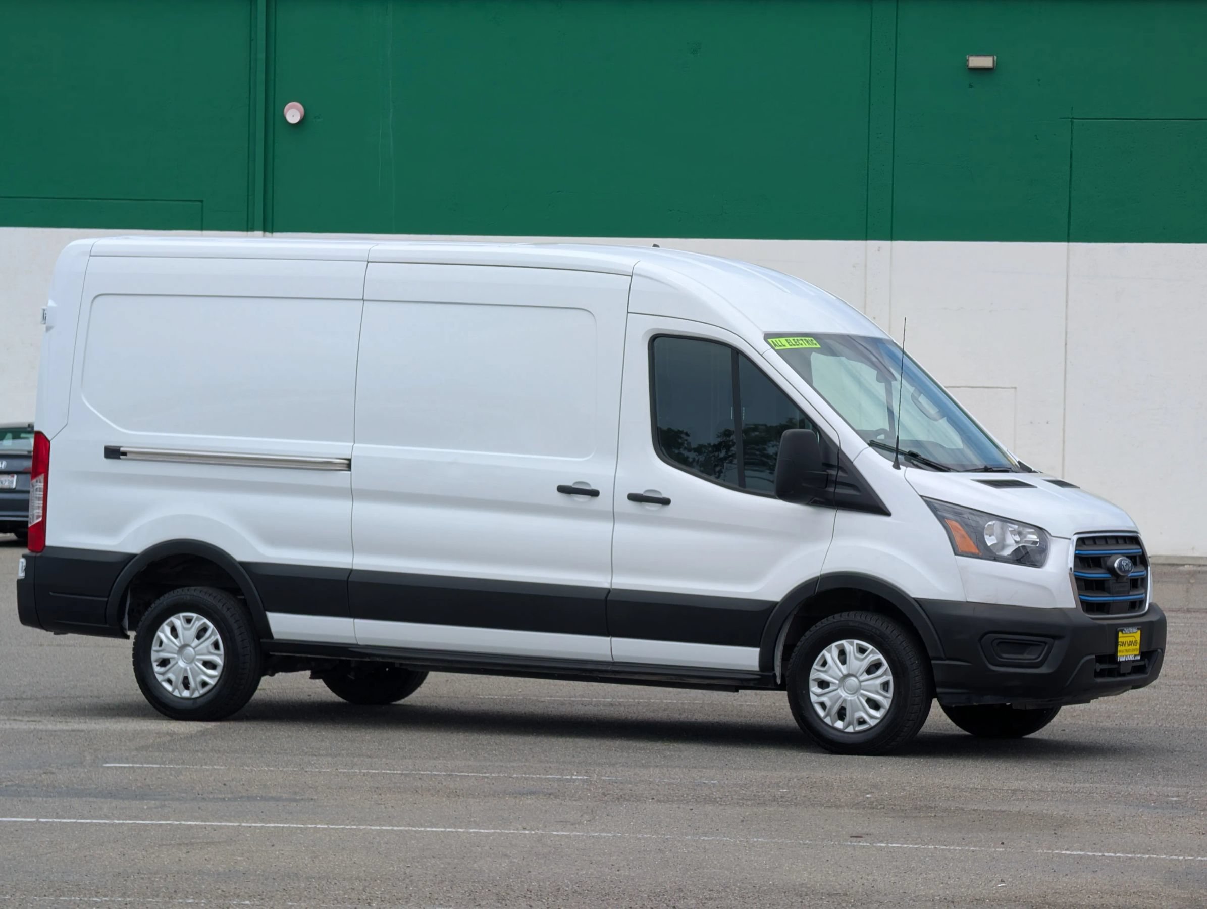 Used 2023 Ford E-Transit Medium Roof