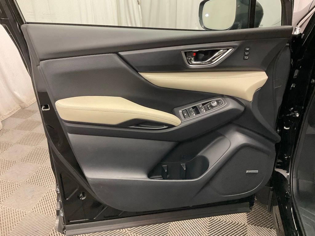 New 2026 Subaru Ascent Limited image 9
