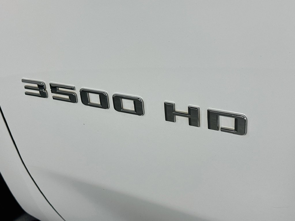 Used 2024 Chevrolet Silverado 3500 W/T AWD/4WD image 28