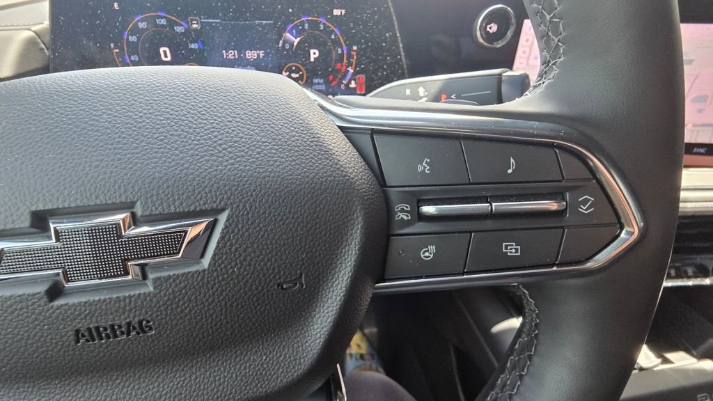 Used 2025 Chevrolet Tahoe Z71 w/ Z71 Off-Road Package image 17