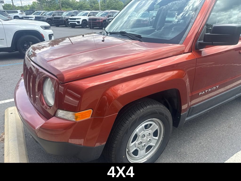 Used 2012 Jeep Patriot Sport w/ PWR Value Group AWD/4WD image 3
