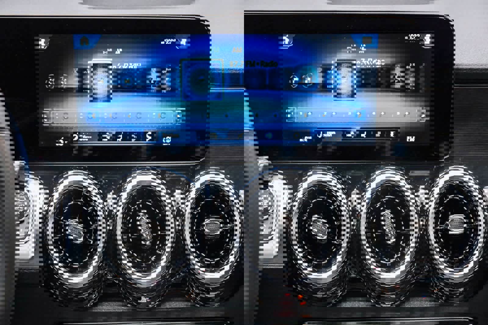 Certified 2023 Mercedes-Benz GLB 250 image 14