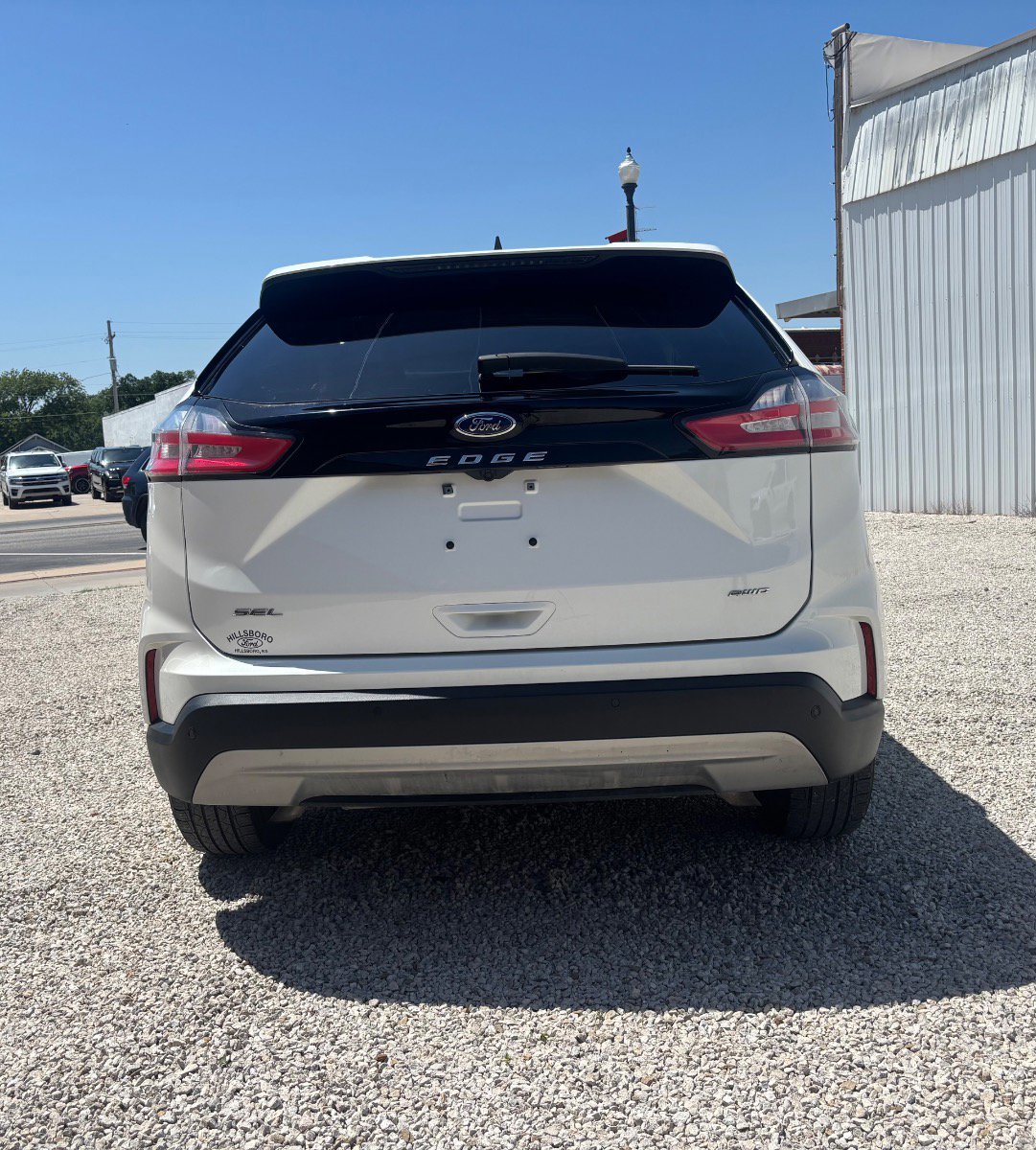 Certified 2023 Ford Edge SEL w/ Convenience Package image 4