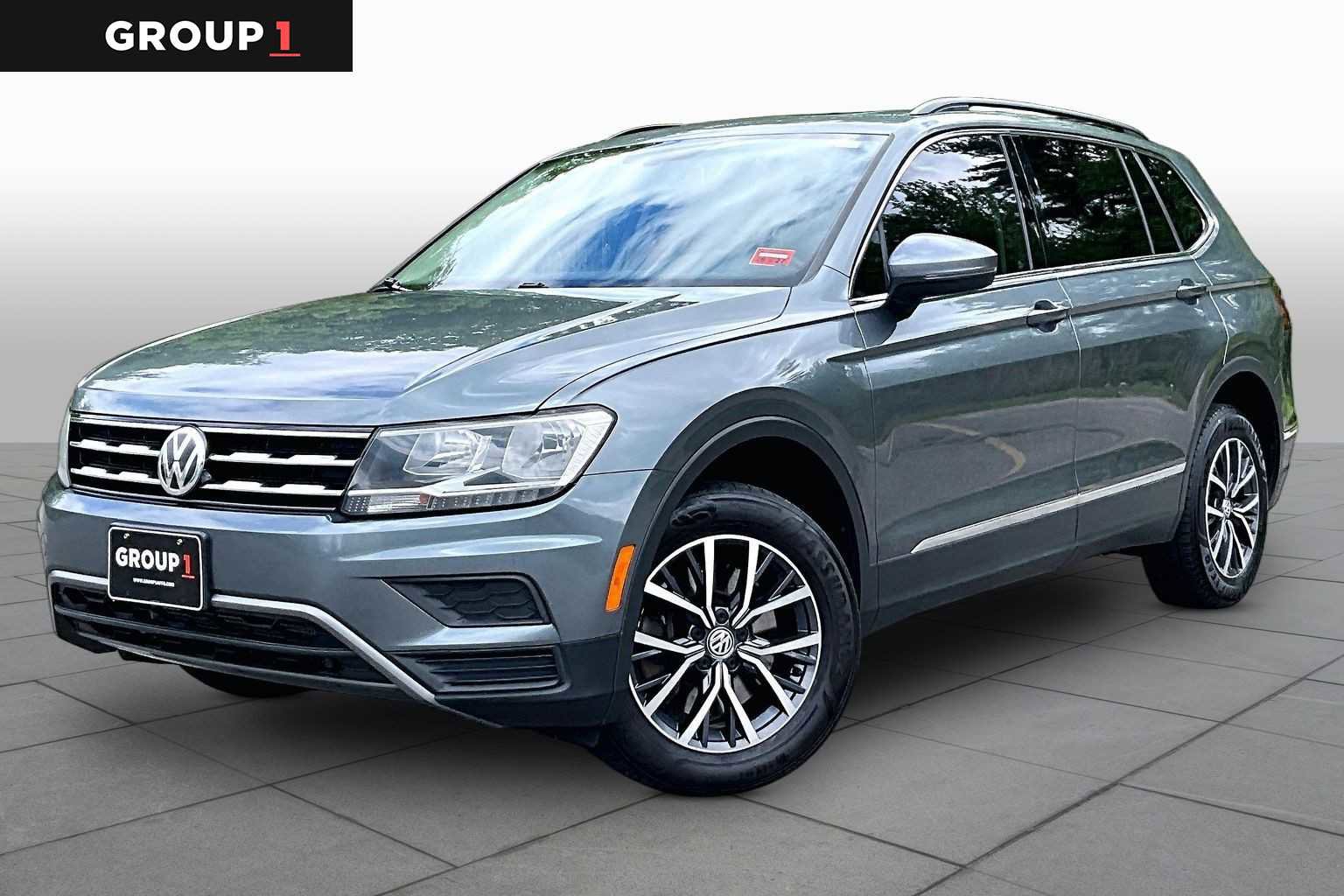 Used 2020 Volkswagen Tiguan SE w/ Panoramic Sunroof Package