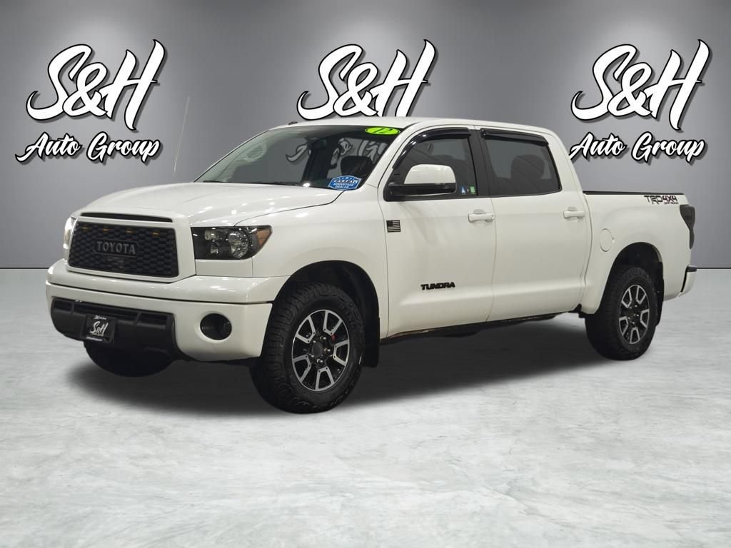 Used 2012 Toyota Tundra 4x4 CrewMax w/ Tow Pkg image 12