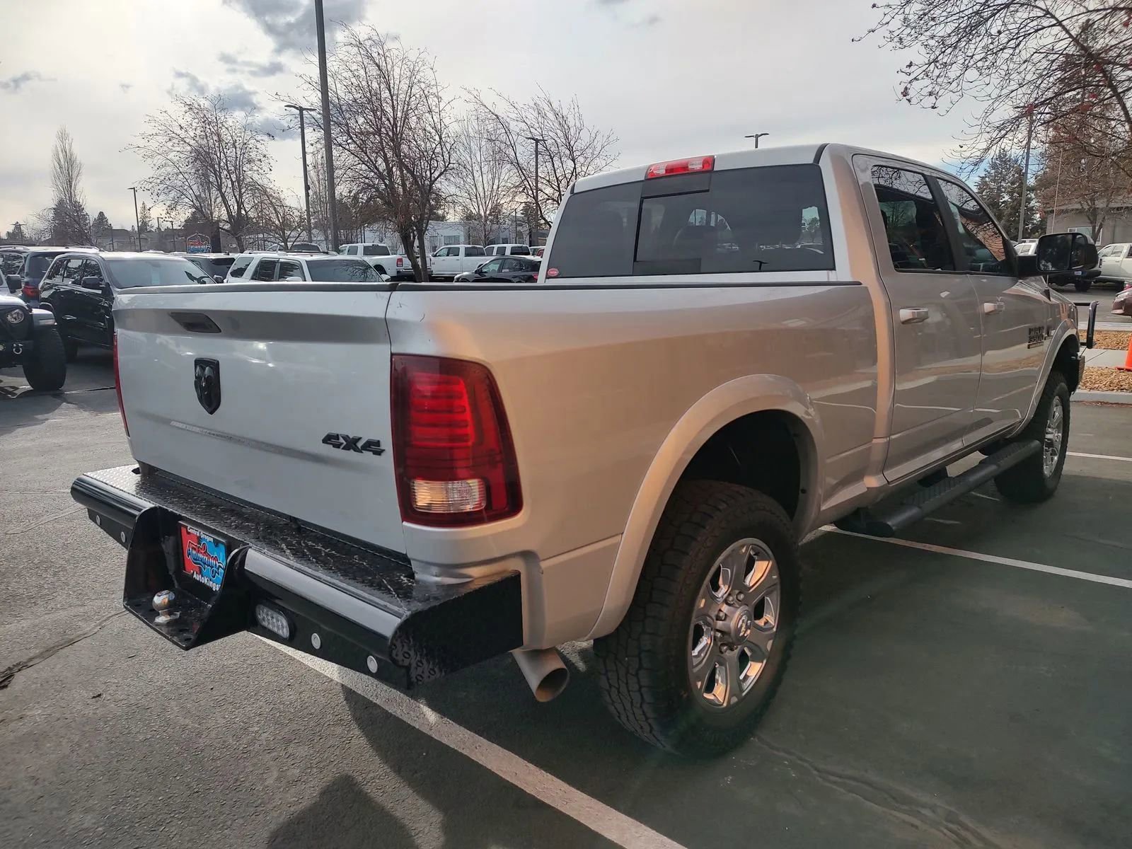 Used 2017 RAM 3500 Laramie w/ Sport Appearance Group AWD/4WD image 5