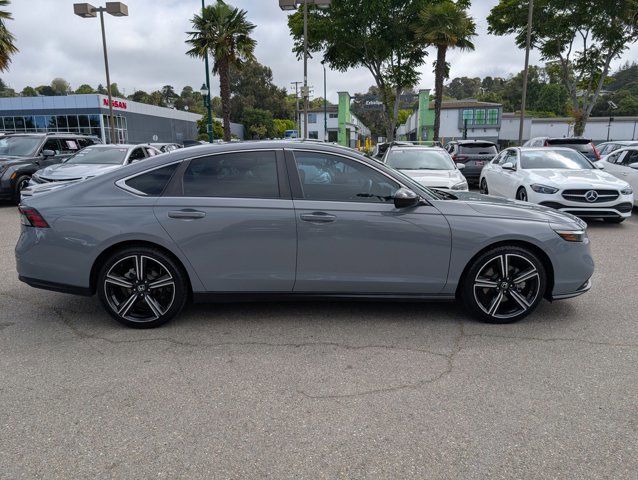 Used 2023 Honda Accord Sport image 4