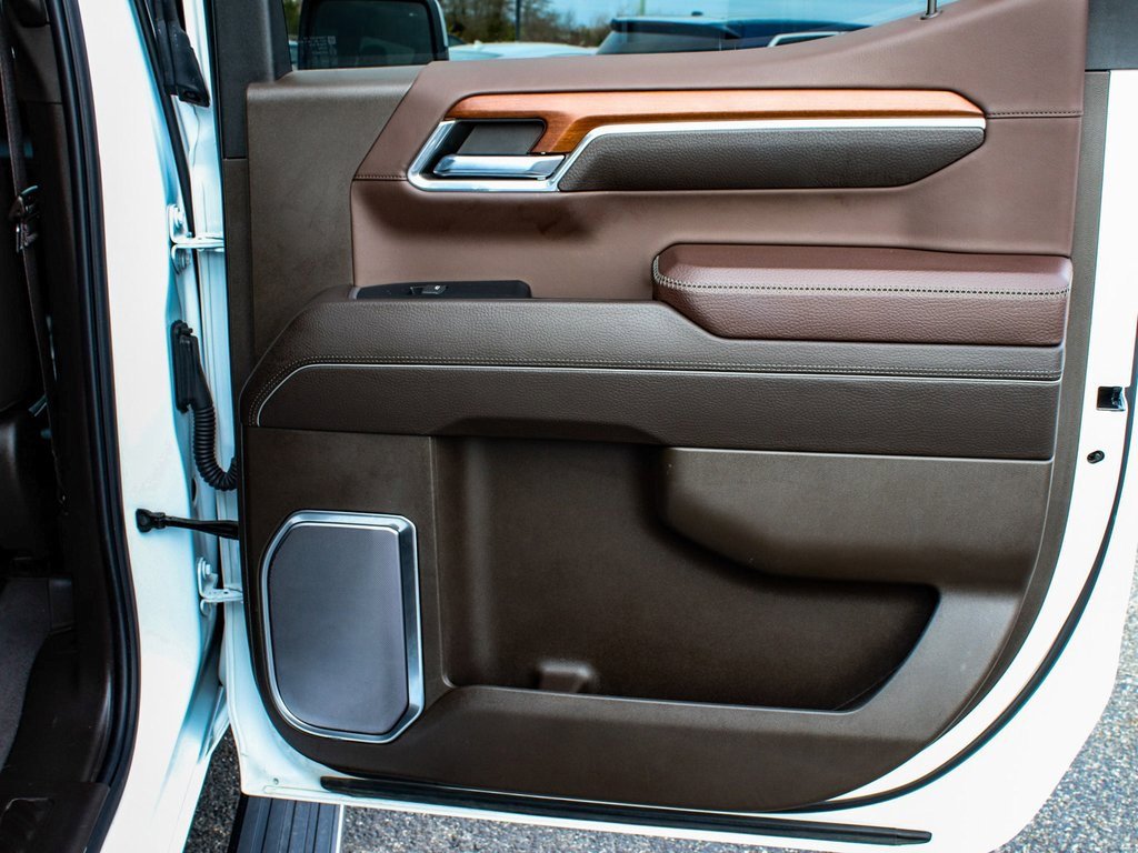 Used 2023 GMC Sierra 1500 Denali w/ Denali Reserve Package image 12