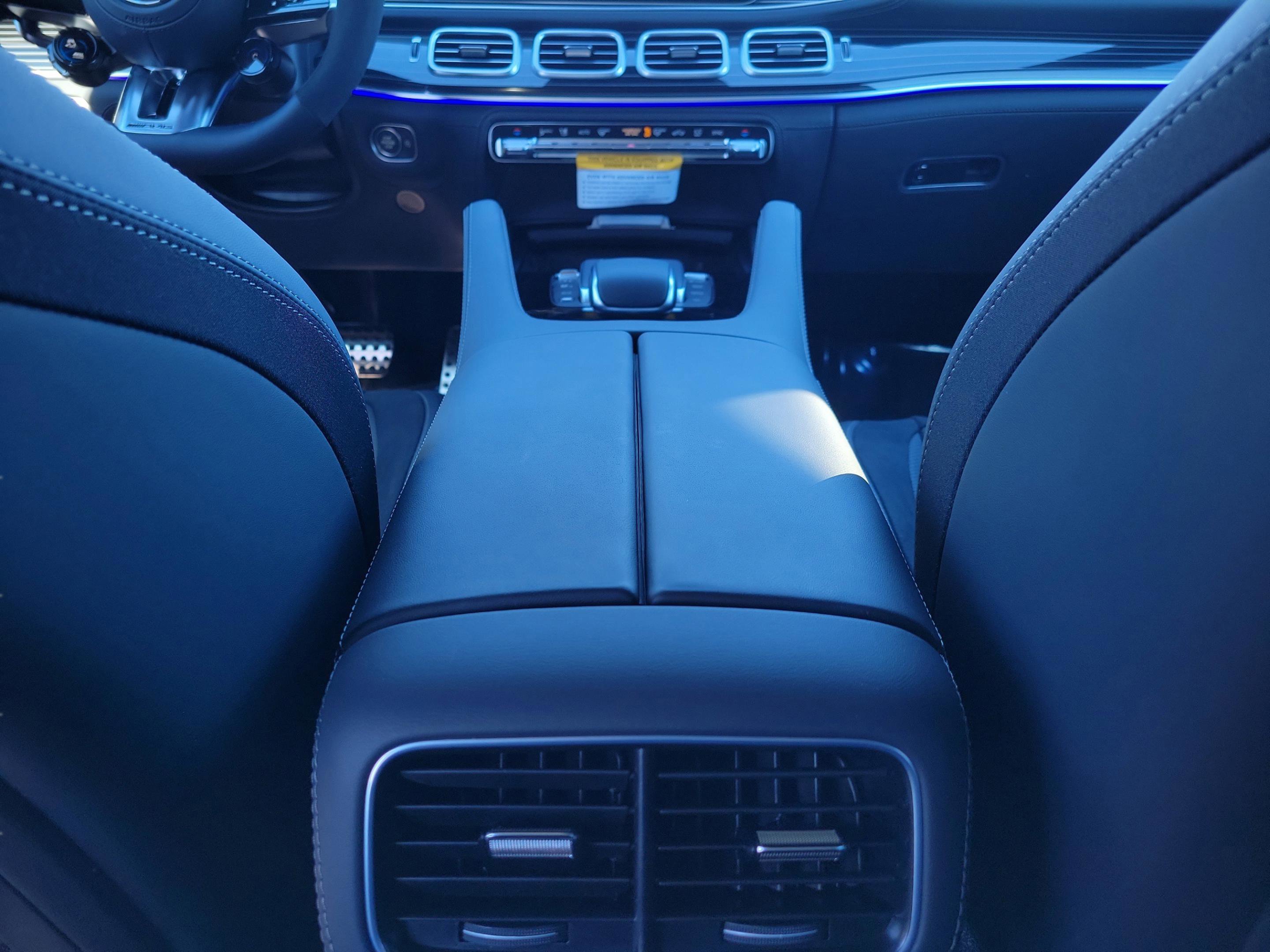 New 2026 Mercedes-Benz GLE 53 AMG 4MATIC Coupe image 11