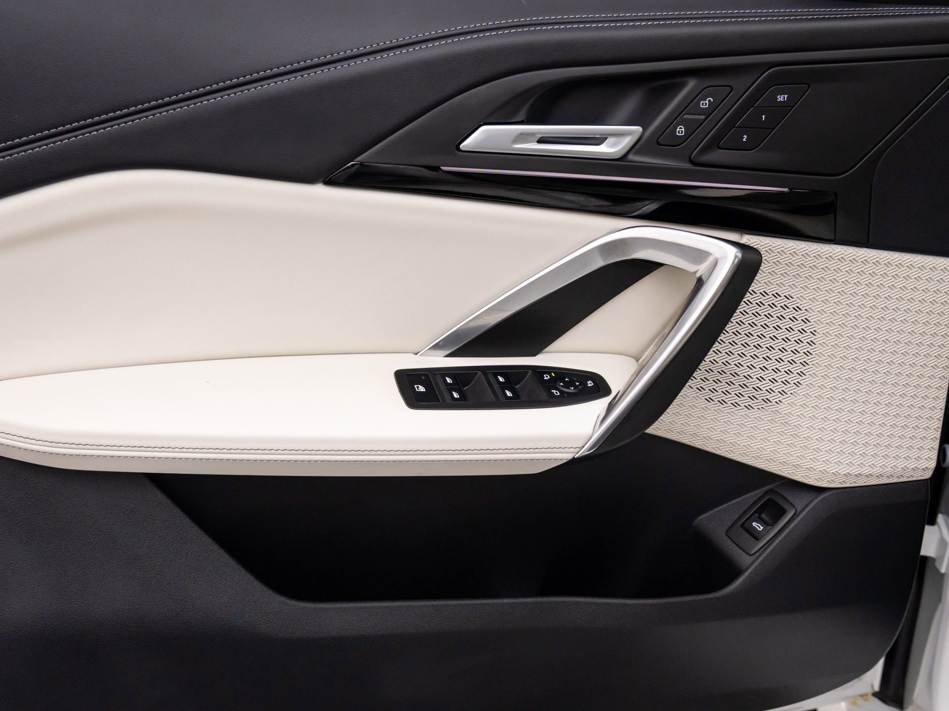 Certified 2026 BMW X1 xDrive28i image 13