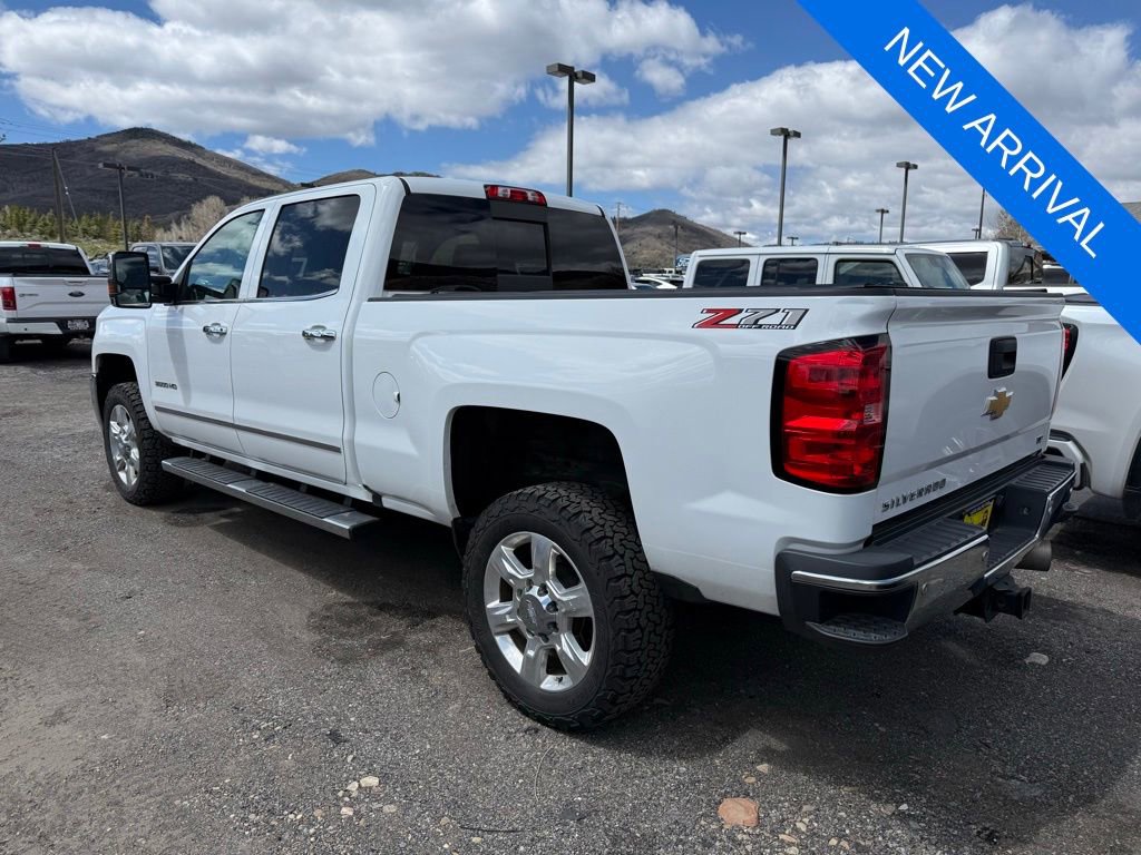 Used 2019 Chevrolet Silverado 2500 LTZ w/ Duramax Plus Package image 4