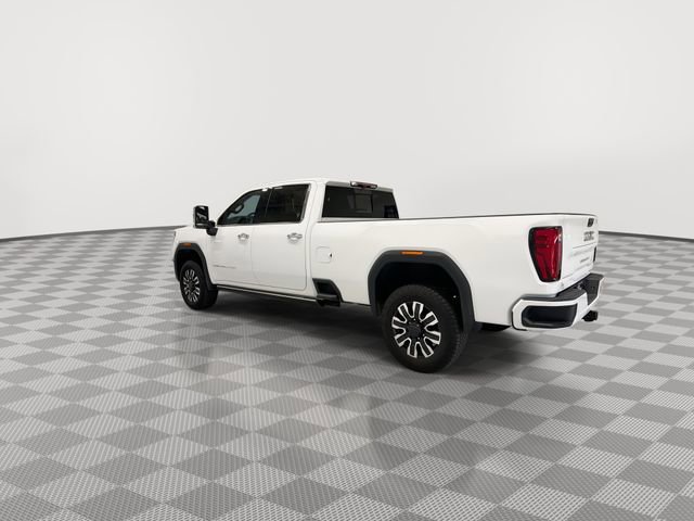 Used 2024 GMC Sierra 3500 Denali Ultimate image 7