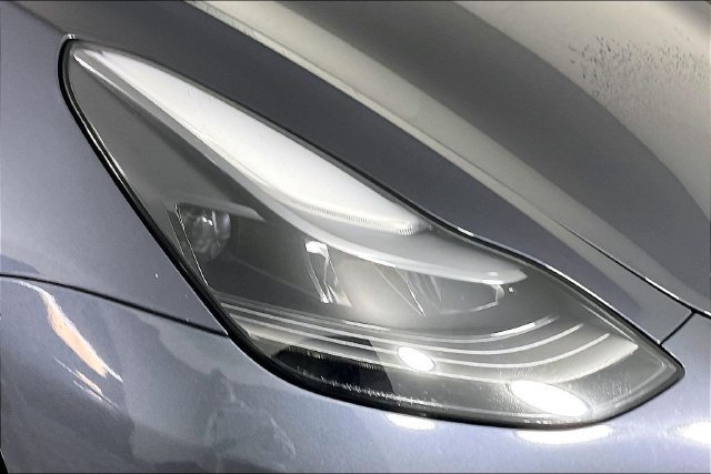 Used 2023 Tesla Model 3 Standard Range RWD image 25