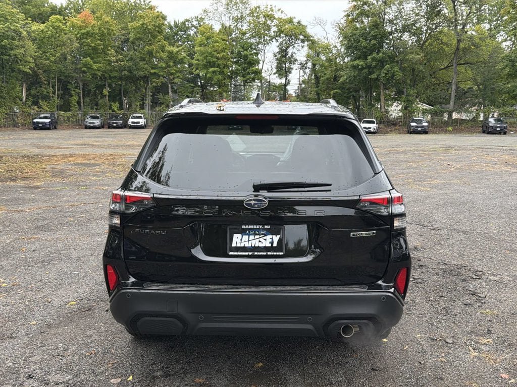 New 2026 Subaru Forester Touring AWD/4WD image 16