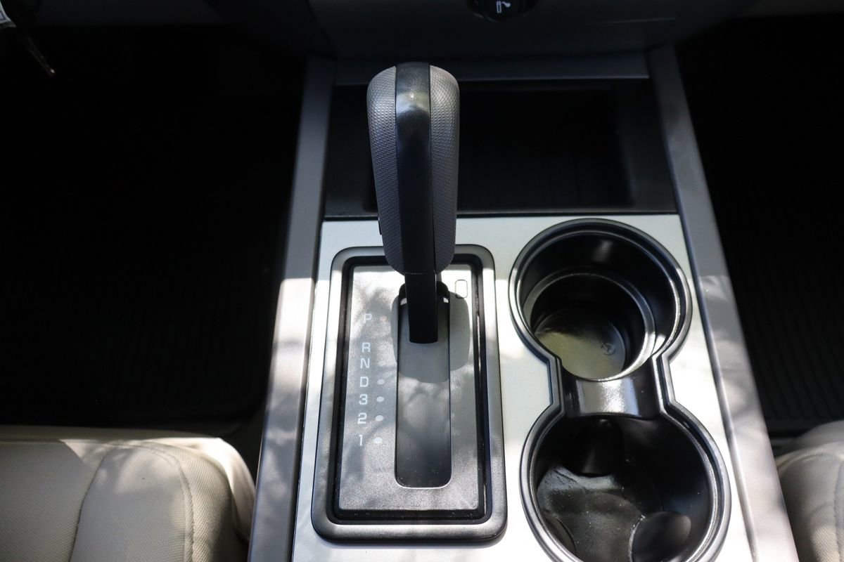 Used 2014 Ford Expedition XLT AWD/4WD image 36