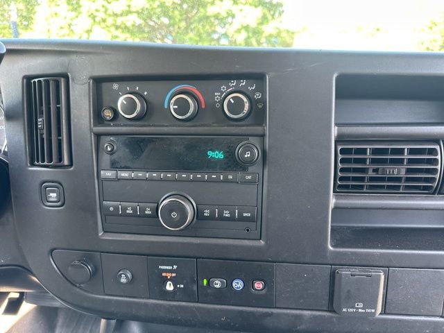 Used 2021 Chevrolet Express 2500 w/ Driver Convenience Package RWD image 10