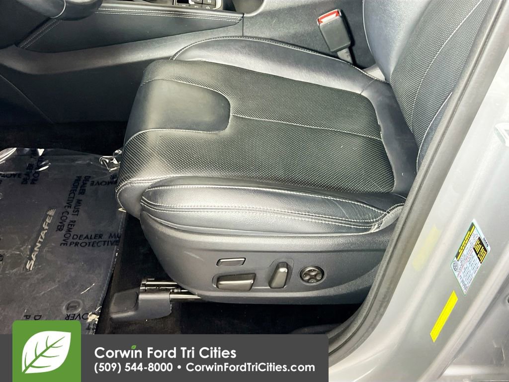 Used 2020 Hyundai Santa Fe Limited w/ Cargo Package AWD/4WD image 23