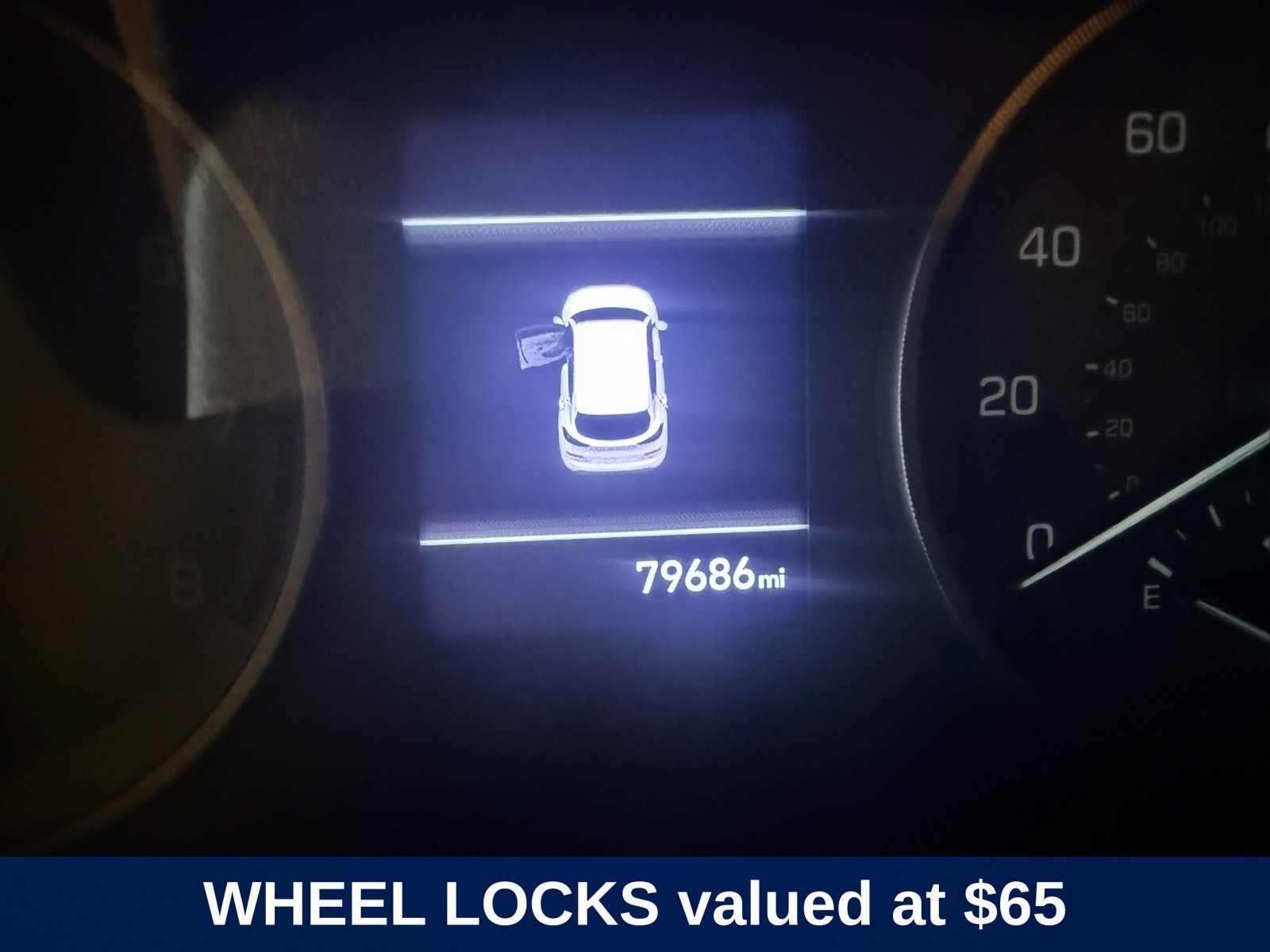 Used 2021 Hyundai Tucson Value FWD image 3