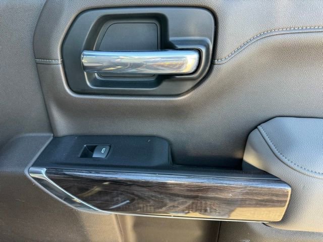 Used 2022 Chevrolet Silverado 1500 LTZ w/ LTZ Premium Package image 21