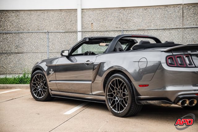 Used 2014 Ford Mustang Shelby GT500 w/ Equipment Group 821A RWD image 59