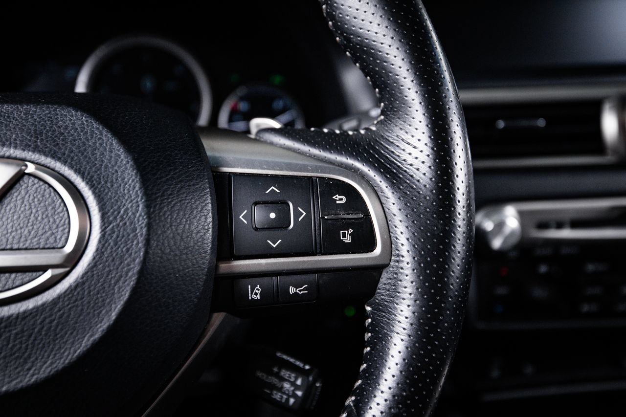 Used 2017 Lexus GS 350 F Sport RWD image 16