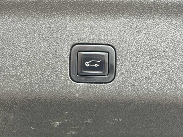 Certified 2023 Chevrolet Tahoe Premier AWD/4WD image 22