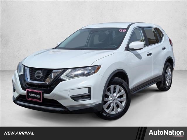 Used 2019 Nissan Rogue S image 1