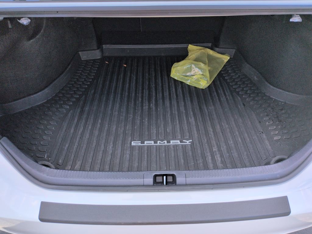 Certified 2024 Toyota Camry SE FWD image 23