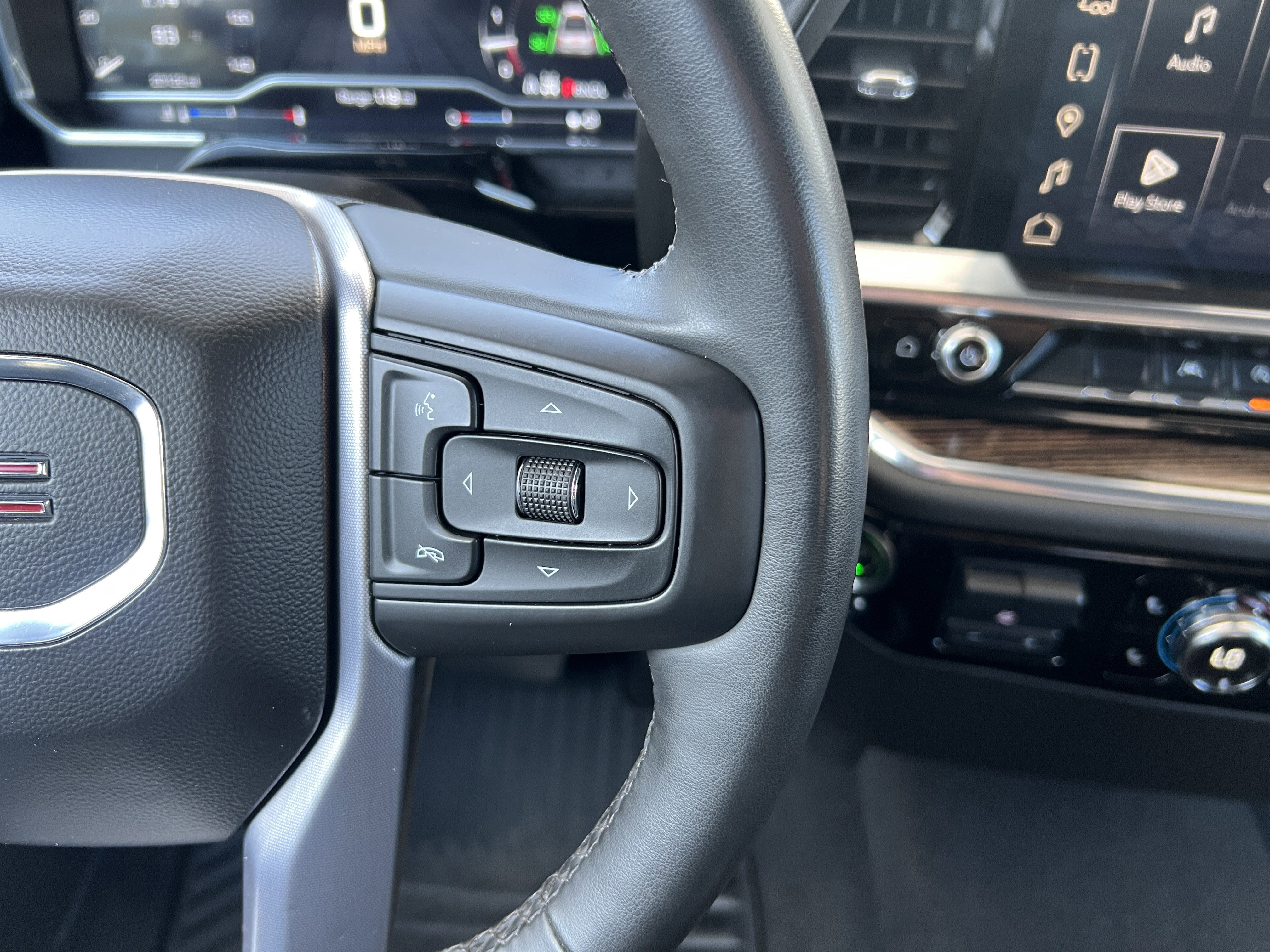 Used 2023 GMC Sierra 1500 Elevation image 29